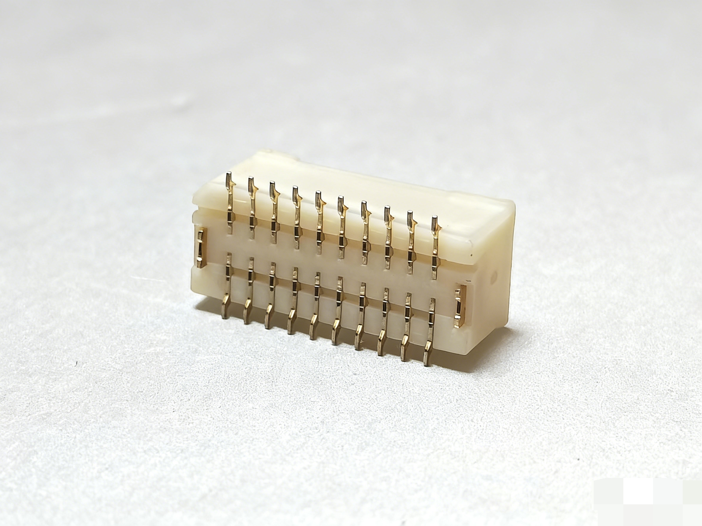 1.0MM PITCH 180°SMT TYPE, DOUBLE ROW